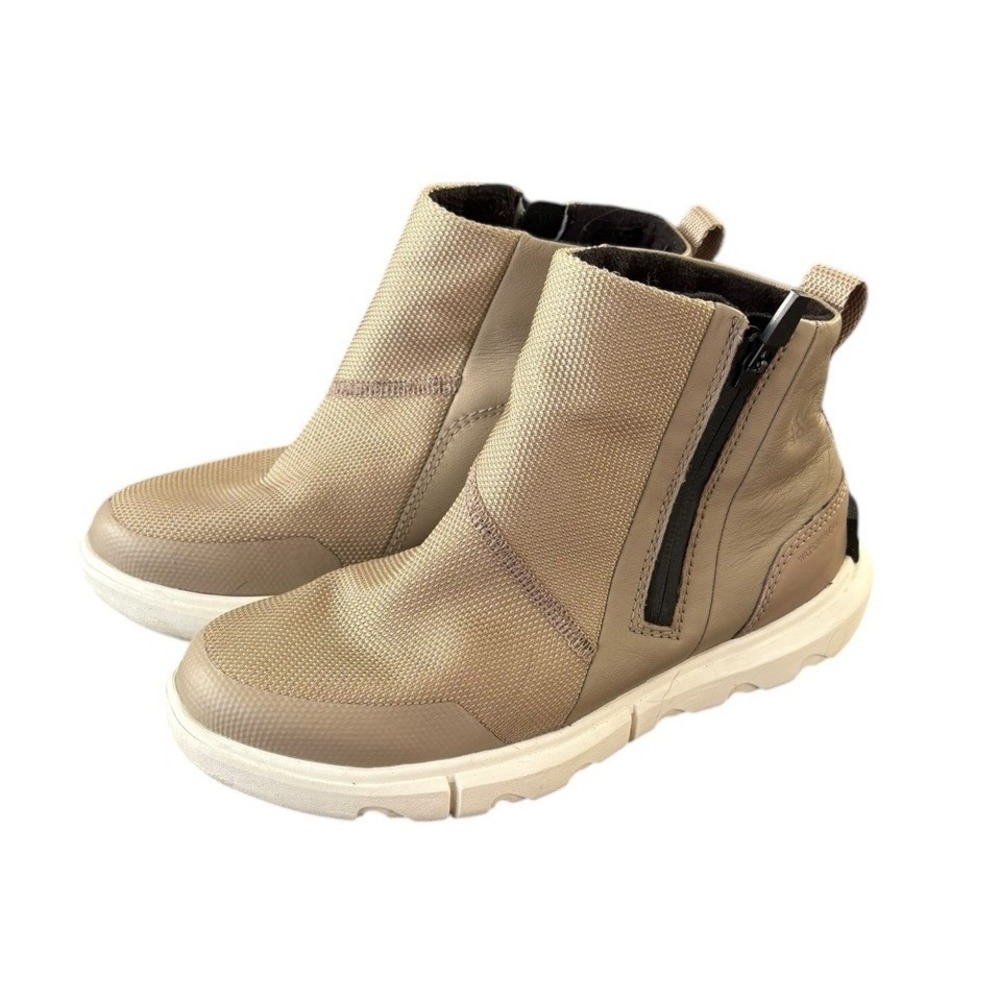 Sorel Explorer II Lightweight Waterproof Boots Women's Size 5.5 Tan